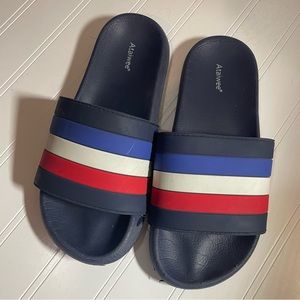 3/$10 
Boy’s slides
